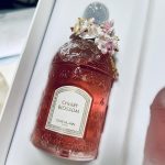 عطر ادکلن چری بلوسام ۲۰۲۱ میلزیم گرلن - Cherry Blossom 2021 Millésime Guerlain - بررسی، قیمت و خرید