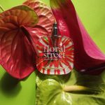 عطر ادکلن الکتریک روبارب فِلورال استریت - Electric Rhubarb Floral Street - بررسی، قیمت و خرید