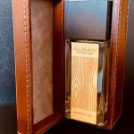 عطر ادکلن سانتالوم آلما پرفیومز ۱۹۴۸ - Santalum Almah Parfums 1948 - بررسی، قیمت و خرید