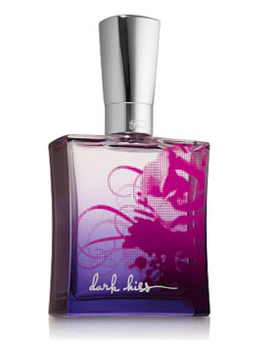 عطر ادکلن دارک کیس بث اند بادی ورکس - Dark Kiss Bath & Body Works - بررسی، قیمت و خرید