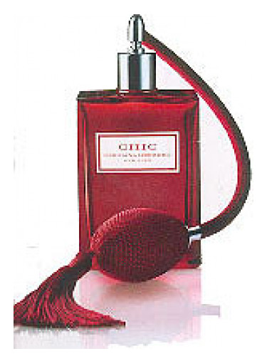 عطر ادکلن سو شیک لیمیتد ادیشن کارولینا هررا - So Chic Limited Edition Carolina Herrera - بررسی، قیمت و خرید