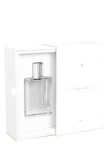 عطر ادکلن پَرفیوم د وویاژ کتی پسیفیک - Parfum de Voyage Cathay Pacific Airways - بررسی، قیمت و خرید