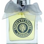 عطر ادکلن لان آنجلا فلاندرز - Lawn Angela Flanders - بررسی، قیمت و خرید