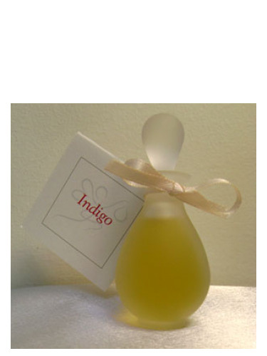 عطر ادکلن ایندیگو ایالا موریل - Indigo Ayala Moriel - بررسی، قیمت و خرید