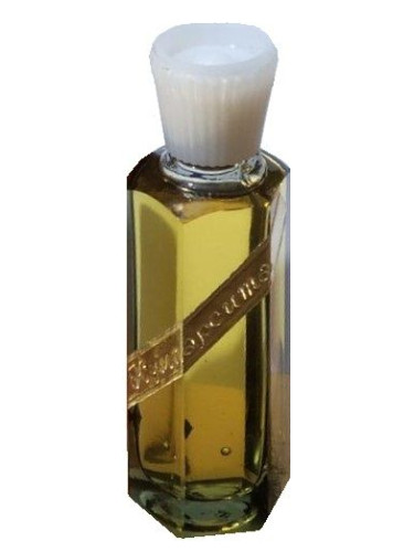 عطر ادکلن کومپارسی‌تا کریمیان رز - Кумпарсита Crimean rose – Крымская роза - بررسی، قیمت و خرید