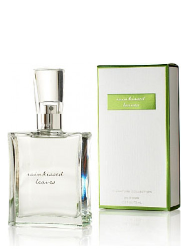 عطر ادکلن رین کیس لِیوز بث اند بادی ورکس - Rainkissed Leaves Bath & Body Works - بررسی، قیمت و خرید