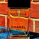 عطر ادکلن کریستال ادو پرفیوم شانل - Cristalle Eau de Parfum Chanel - بررسی، قیمت و خرید
