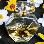 عطر ادکلن ایو کانفیدنس ایون - Eve Confidence Avon - بررسی، قیمت و خرید