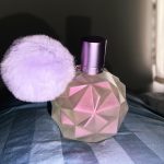 عطر ادکلن مون‌لایت آریانا گرانده - Moonlight Ariana Grande - بررسی، قیمت و خرید