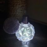 عطر ادکلن مون‌لایت آریانا گرانده - Moonlight Ariana Grande - بررسی، قیمت و خرید