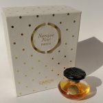 عطر ادکلن نارسیس نوآر کارن - Narcisse Noir Caron - بررسی، قیمت و خرید