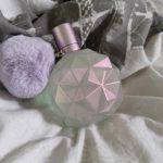 عطر ادکلن مون‌لایت آریانا گرانده - Moonlight Ariana Grande - بررسی، قیمت و خرید