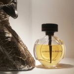 عطر ادکلن له بزِه دو دراگون او دِ توالت کارتیر - Le Baiser Du Dragon Eau de Toilette Cartier - بررسی، قیمت و خرید