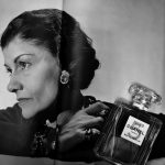 عطر ادکلن شنل نامبر فایو او دو پرفیوم 100th انیورسری اسک فور د مون لیمیتد ادیشن شنل - Chanel No 5 Eau de Parfum 100th Anniversary – Ask For The Moon Limited Edition Chanel - بررسی، قیمت و خرید