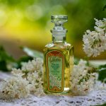عطر ادکلن کالیفرنیا انیورسری کیپسیک وایت لیلاک ای-وِن - California Anniversary Keepsake White Lilac Avon - بررسی، قیمت و خرید