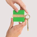 عطر ادکلن دی‌دریم آو ساموان آی نیو بای فار - Daydream of Someone I Knew By Far - بررسی، قیمت و خرید