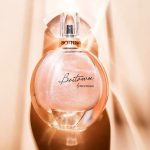 عطر ادکلن بوی‌تاون بوی‌تاون بینگ‌شِ‌لی هوان‌کای لیو‌جین اِسان‌س بوی‌تاون - Boitown by Boitown 冰希黎幻彩鎏金香水 Boitown 冰希黎 - بررسی، قیمت و خرید