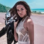 عطر ادکلن فر اوی ربل اون - Far Away Rebel Avon - بررسی، قیمت و خرید