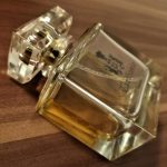 عطر ادکلن پریما دل تیاترو دی سان کارلو کارتوسیا - Prima del Teatro di San Carlo Carthusia - بررسی، قیمت و خرید
