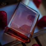 عطر ادکلن باربری هر اینتنس بربری - Burberry Her Intense Burberry - بررسی، قیمت و خرید