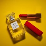 عطر ادکلن شنل نامبر فایو لئو ادو تویلت ۱۰۰ث انیورسری – اسک فور د مون لیمیتد ادیشن شانل - Chanel No 5 L'Eau Eau De Toilette 100th Anniversary – Ask For The Moon Limited Edition Chanel - بررسی، قیمت و خرید