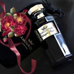 عطر ادکلن میدنایت رز آمورود - Midnight Rose Amouroud - بررسی، قیمت و خرید