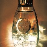 عطر ادکلن فلور د روکای کارِن - Fleurs de Rocaille Caron - بررسی، قیمت و خرید