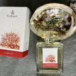 عطر ادکلن کورالیوم کارتوزیا - Corallium Carthusia - بررسی، قیمت و خرید