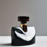 عطر ادکلن ژَسمین نوآر بولگاری - Jasmin Noir Bvlgari - بررسی، قیمت و خرید