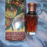 عطر ادکلن توسکانی پر دونا آرامیس - Tuscany Per Donna Aramis - بررسی، قیمت و خرید