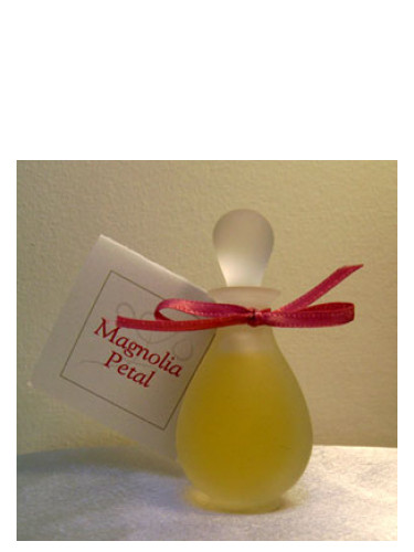 عطر ادکلن مگنولیا پتال آیالا موریل - Magnolia Petal Ayala Moriel - بررسی، قیمت و خرید