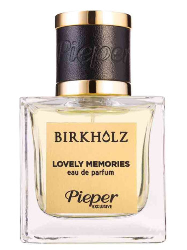 عطر ادکلن لاولی مموریز بیرکهولتز - Lovely Memories Birkholz - بررسی، قیمت و خرید