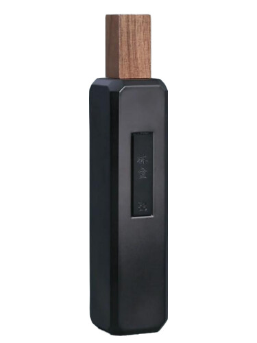 عطر ادکلن فورست چایلد بلک چیکییو - Forest Child Black Chiqio - بررسی، قیمت و خرید