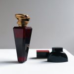 عطر ادکلن ترابل بوشِرون - Trouble Boucheron - بررسی، قیمت و خرید