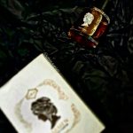 عطر ادکلن کارمن کالج - Carmen Calaj - بررسی، قیمت و خرید