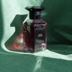 عطر ادکلن اُیِه پُغپغ گرلن - Oeillet Pourpre Guerlain - بررسی، قیمت و خرید