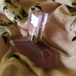 عطر ادکلن یوفوریا بلوسوم کلوین کلاین - Euphoria Blossom Calvin Klein - بررسی، قیمت و خرید