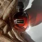 عطر ادکلن بلیزینگ لیلی الکساندر مک کوئین - Blazing Lily Alexander McQueen - بررسی، قیمت و خرید