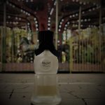 عطر ادکلن بلگرل جوس د فلورز بلومارین - Blugirl Jus de Fleurs Blumarine - بررسی، قیمت و خرید