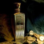 عطر ادکلن آوِر بلند عود - Hour Blend Oud - بررسی، قیمت و خرید