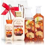 عطر ادکلن سوییت سینمن پامکین بث اند بادی ورکز - Sweet Cinnamon Pumpkin Bath & Body Works - بررسی، قیمت و خرید