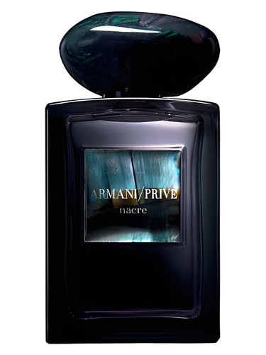 عطر ادکلن لا فم ناکر جورجیو آرمانی - La Femme Nacre Giorgio Armani - بررسی، قیمت و خرید