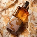 عطر ادکلن کامومیل ساتین دریس ون نوتن - Camomille Satin Dries Van Noten - بررسی، قیمت و خرید