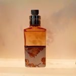 عطر ادکلن کامومیل ساتین دریس ون نوتن - Camomille Satin Dries Van Noten - بررسی، قیمت و خرید