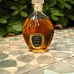 عطر ادکلن پارو گرلن - Parure Guerlain - بررسی، قیمت و خرید