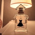 عطر ادکلن ل پتیت روب نوآر او دوتوالت گرلن - La Petite Robe Noire Eau de Toilette Guerlain - بررسی، قیمت و خرید
