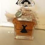 عطر ادکلن لا پتی روب نواغ لاکستره گرلن - La Petite Robe Noire L'Extrait Guerlain - بررسی، قیمت و خرید