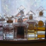 عطر ادکلن ل پتیت روب نوآر او دوتوالت گرلن - La Petite Robe Noire Eau de Toilette Guerlain - بررسی، قیمت و خرید
