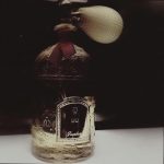 عطر ادکلن لیو گرلن - Liu Guerlain - بررسی، قیمت و خرید